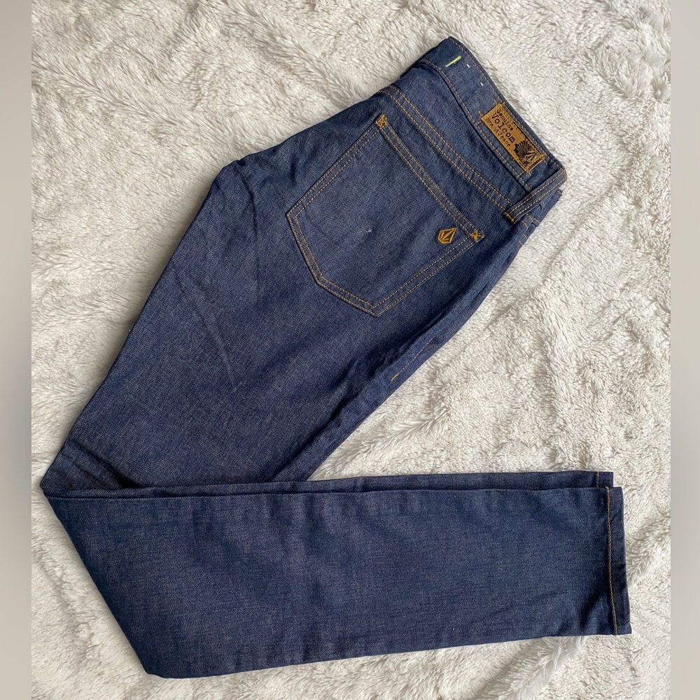 Volcom Jeans - Picture 2 of 11